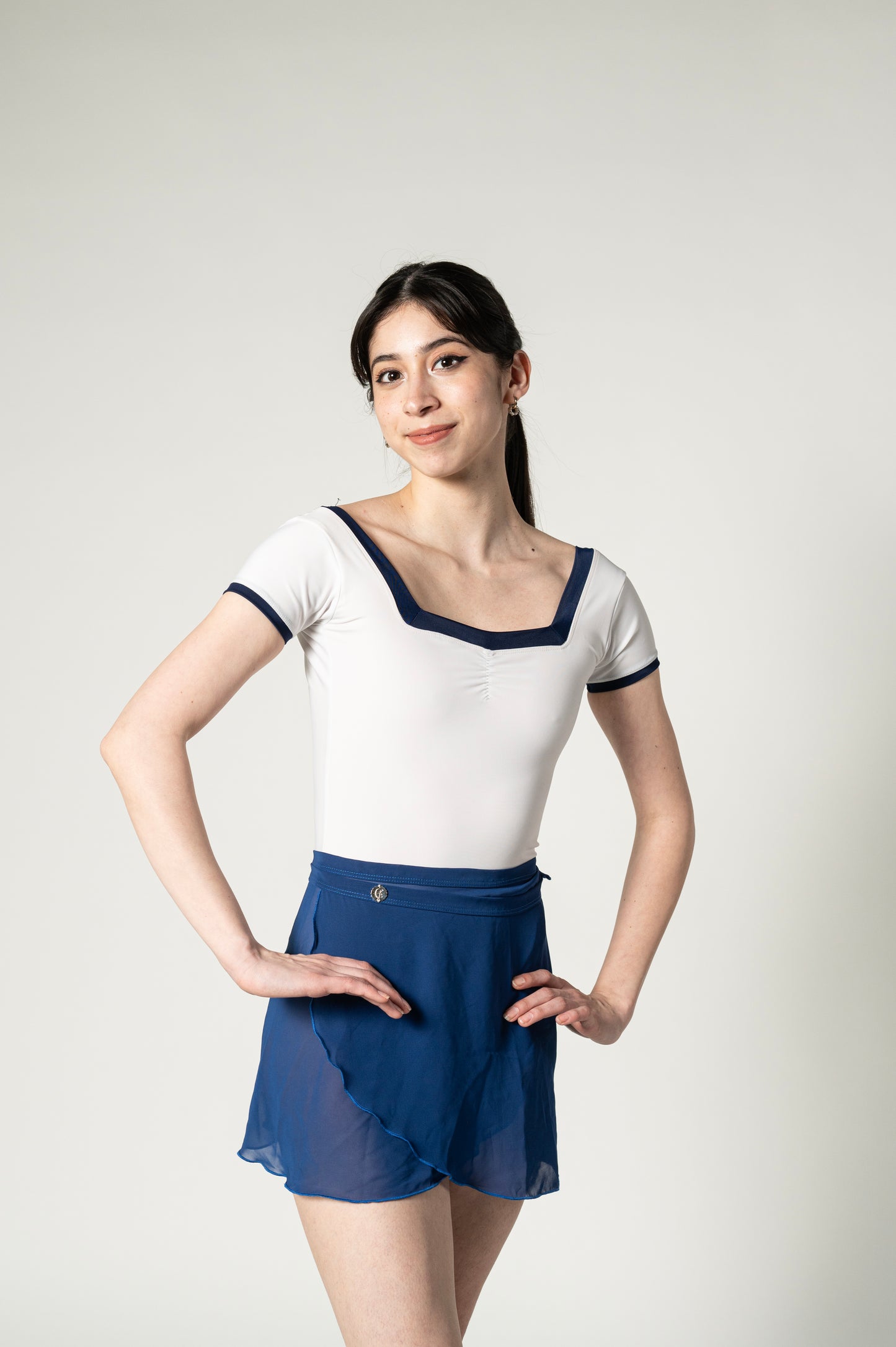 CLÁSICO (MANGA CORTA)